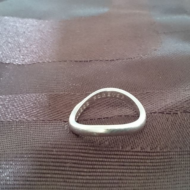 【アトリエ春の口コミ】 デザインを自分で決められるだけでなく、自分たちで指輪を作れるというと…