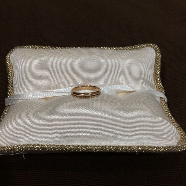 【ete(エテ)の口コミ】 ブライダルリングといえばプラチナのイメージがあまり好きではなかったの…