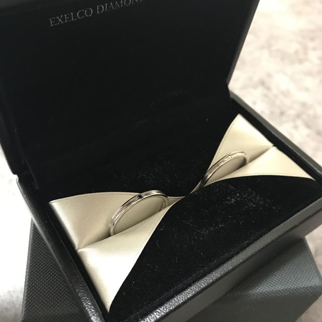 【エクセルコダイヤモンド(EXELCO DIAMOND)の口コミ】 結婚式場の紹介で見学に行きました。結婚指輪はシンプルだけど個性がある…