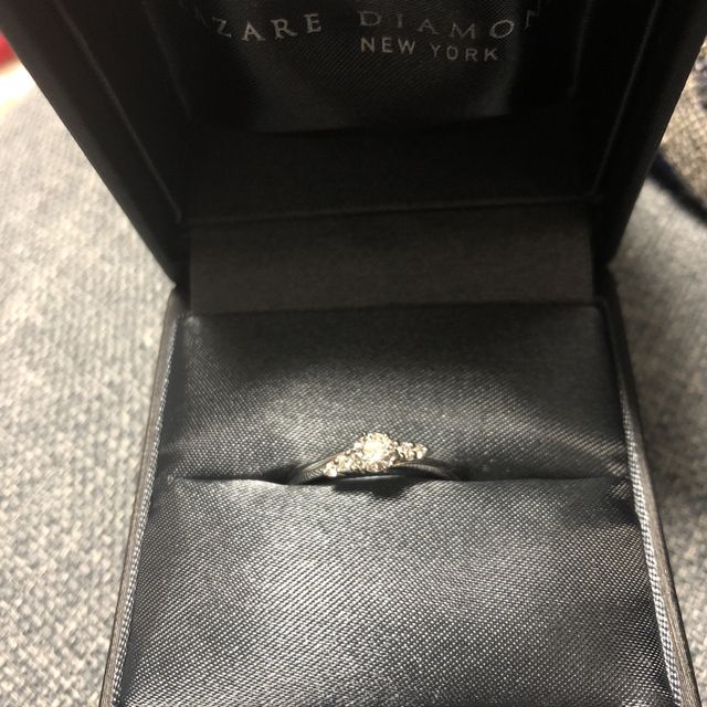 【ラザール ダイヤモンド(LAZARE DIAMOND)の口コミ】 ダイヤモンドの質で選びました。インターネットで調べて来店予約をして行…