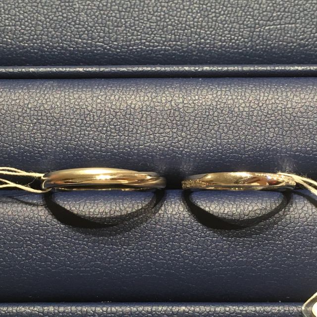 【銀座ダイヤモンドシライシの口コミ】 真ん中にダイヤモンドが入っていないので普段使いでもダイヤが目立たない…