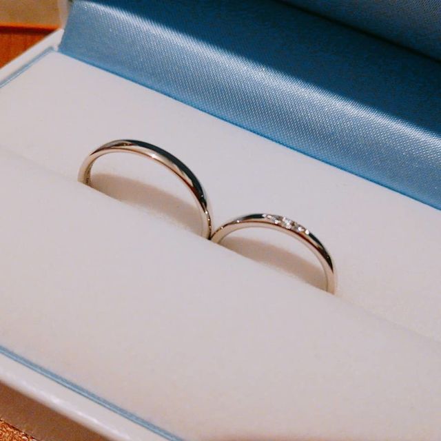 【GALA JEWELRY(ガラジュエリー)の口コミ】 派手すぎず、飽きないシンプルデザインのものにしたいと思っていました。
…