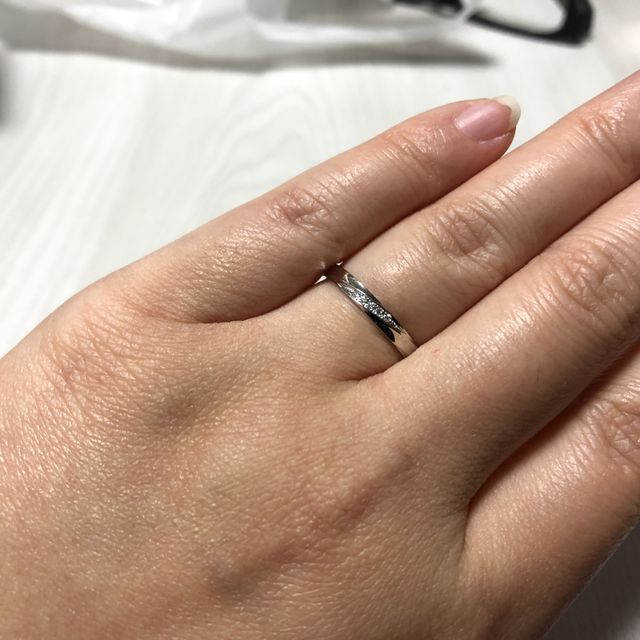 【insembre(インセンブレ)の口コミ】 動きのあるデザインのものを探していた所、店頭で持ってきてもらったのが…