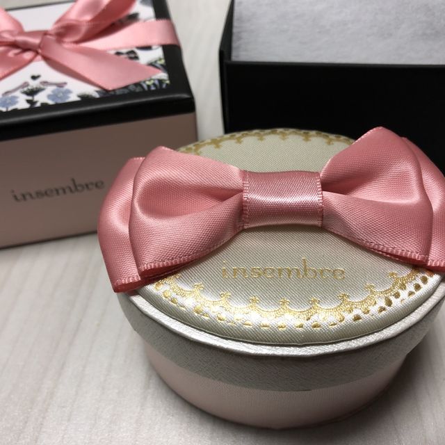 【insembre(インセンブレ)の口コミ】 動きのあるデザインのものを探していた所、店頭で持ってきてもらったのが…