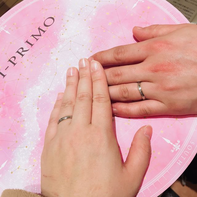 【アイプリモ(I-PRIMO)の口コミ】 この指輪の他にもいろんなデザインの指輪を拝見させて頂きましたがこの指…