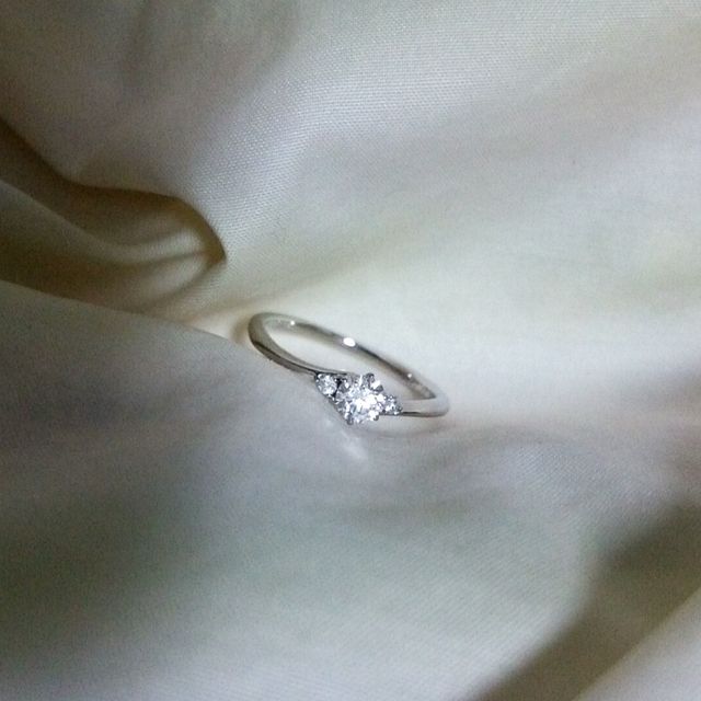 【GALA JEWELRY(ガラジュエリー)の口コミ】 色々と試して、自分の指にあって、デザインも気に入ったので選びました。…