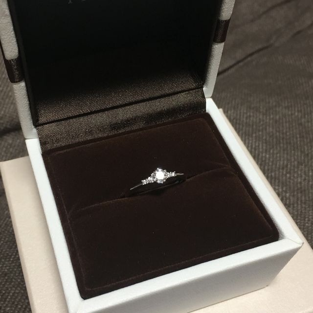 【アイプリモ(I-PRIMO)の口コミ】 アイプリモ のHPでたくさんあるデザインを見てから来店しました。私も彼も…