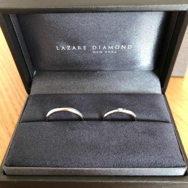 【ラザール ダイヤモンド(LAZARE DIAMOND)の口コミ】 オンラインでシンプルデザインをいくつか探しているうちに、ノアゼットの…