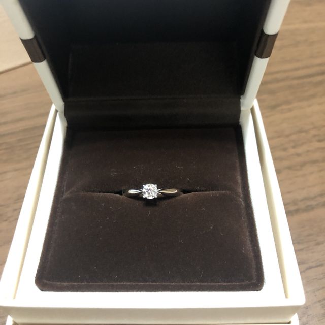 【アイプリモ(I-PRIMO)の口コミ】 デザインもとても気に入っているのですが、接客してくれたお姉さんがとて…