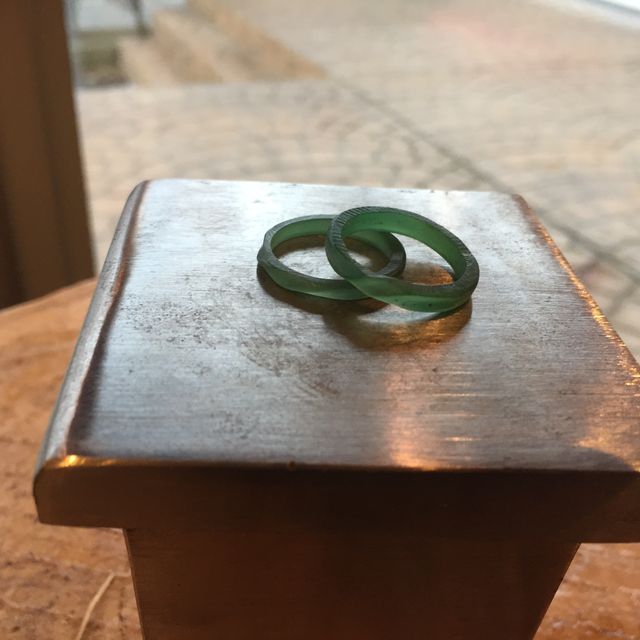 【Smith(工房スミス)の口コミ】 店舗を選んだ理由は自分達で制作できるところ
指輪の種類は豊富なサンプル…