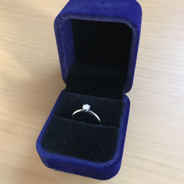 【アイプリモ(I-PRIMO)の口コミ】 スタッフさんの的確なアドバイス。
ダイヤの大きさか質かで悩んでいると、…