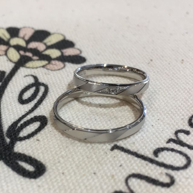 【insembre(インセンブレ)の口コミ】 いろいろな指輪を見たり、試着したりしましたがインセンブレは、指通りが…