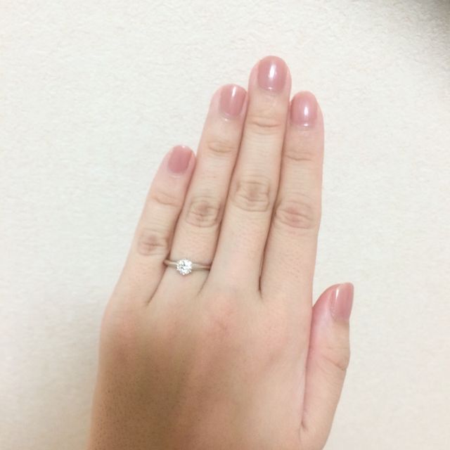 【ティファニー(Tiffany & Co.)の口コミ】 何年経ってもときめき続けられるような、王道のエンゲージリングを選ぼう…