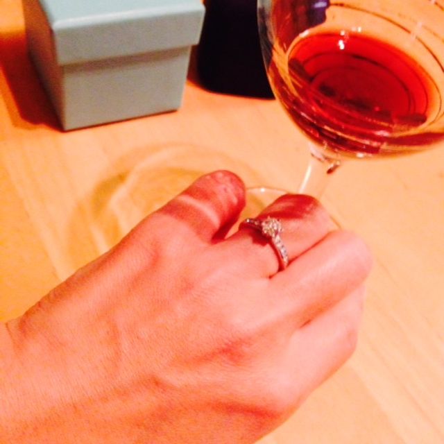 【ティファニー(Tiffany & Co.)の口コミ】 デザインとブランドはすぐに気に入ったのですが、４Cがなかなか妥協できず…