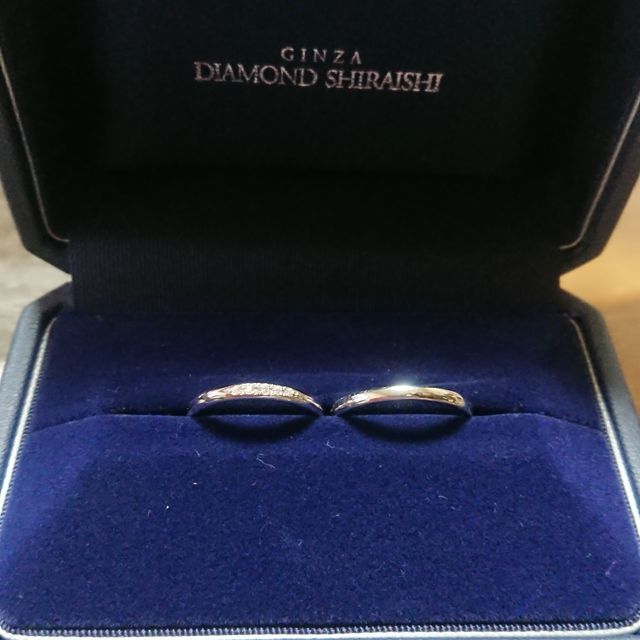 【銀座ダイヤモンドシライシの口コミ】 色々な指輪をみましたが。流れるようなデザインが希望でしたが、どこも同…