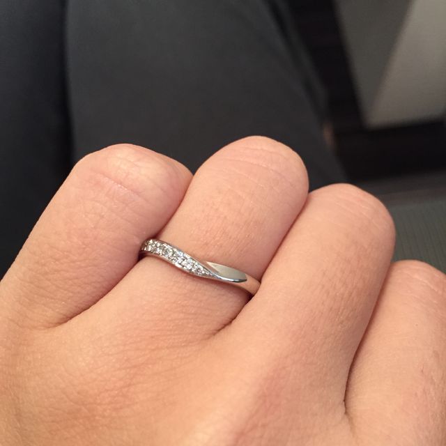 【ラザール ダイヤモンド(LAZARE DIAMOND)の口コミ】 ダイヤモンドを売りにしているブランドだけあって、ダイヤモンドがとても…