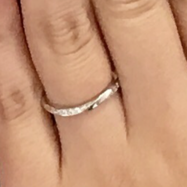 【アイプリモ(I-PRIMO)の口コミ】 １つずつていねいにつくられた指輪だと教えていただきました。シンプルな…