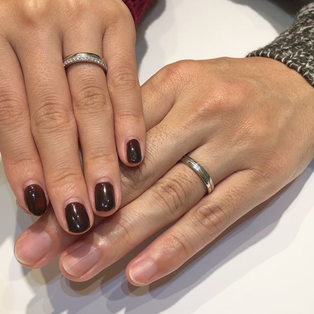 【4℃ BRIDAL(ヨンドシーブライダル)の口コミ】 最大の理由としては婚約指輪との重ね付けがあっていたのが決め手ですが、…