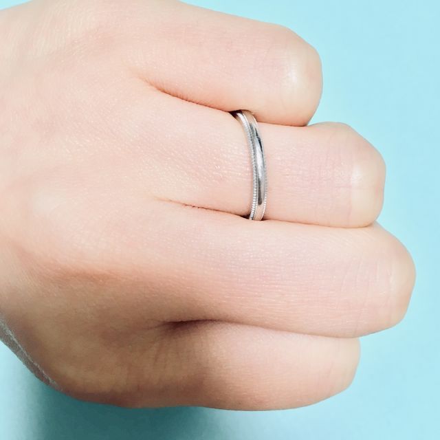 【ティファニー(Tiffany & Co.)の口コミ】 婚約指輪をティファニーのティファニーセッティングにしたため、結婚指輪…