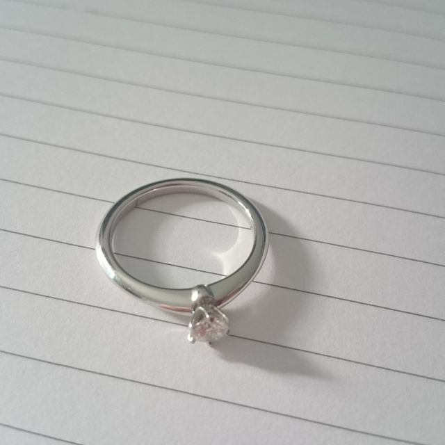 【ティファニー(Tiffany & Co.)の口コミ】 本当は婚約指輪は考えておらず、結婚指輪だけを買いに行ったのですが為替…