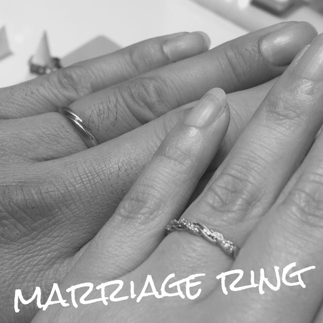 【ROCCA(ロッカ)の口コミ】 つけた時の吸い付くような感じが第一印象です。とても付け心地がいいんで…