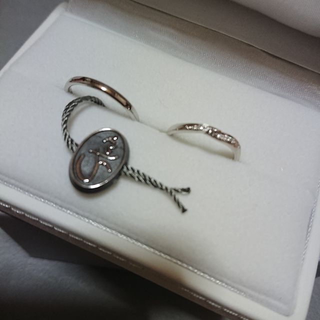 【STAR JEWELRY(スタージュエリー)の口コミ】 私はシンプル且つダイヤが入っているものがよかったのと、彼はストレート…