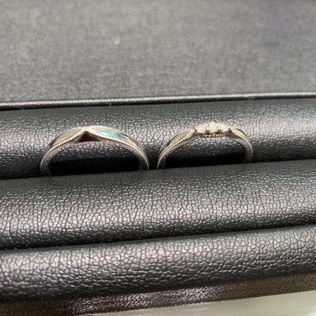 【エクセルコダイヤモンド(EXELCO DIAMOND)の口コミ】 婚約者の希望を重視して自分との好みを合わせ選択しました。
ダイヤとのデ…