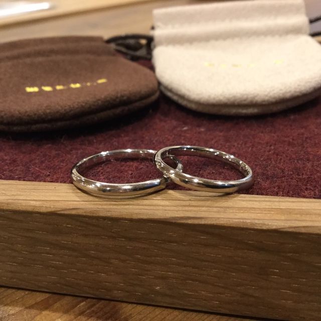 【鎌倉彫金工房の口コミ】 欲しかったのはザ王道の結婚指輪でした。お店では素材や太さ、加工方法ま…
