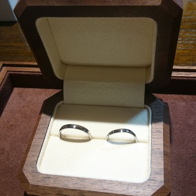 【TANZO.(鍛造指輪)の口コミ】 丈夫で付け心地の良いものを探して何店舗か回りました。タンゾウさんは、…