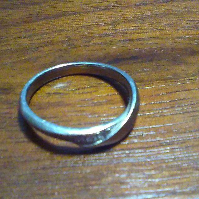 【俄(にわか)の口コミ】 商品名が【単衣】で古風な名前のところが決めてでした。

ダイヤモンドが…