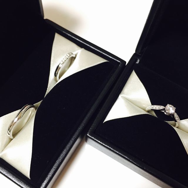 【エクセルコダイヤモンド(EXELCO DIAMOND)の口コミ】 ダイヤモンドと台座のデザインが好みすぎて、他のブランドも考えていまし…