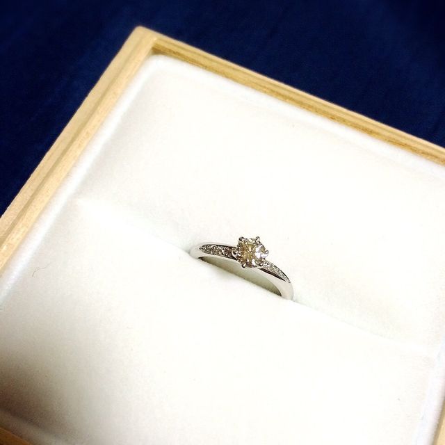 【宝寿堂(ほうじゅどう)の口コミ】 義母のダイヤの指輪をリメイクしてくれるというところを探していて、なか…