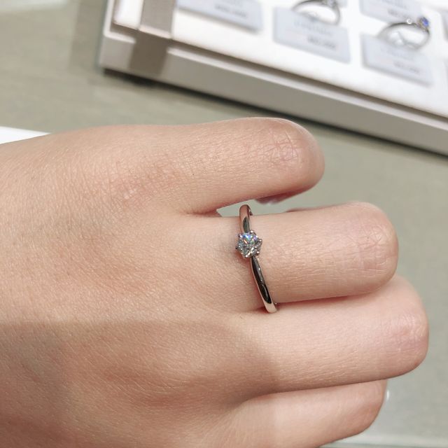 【アイプリモ(I-PRIMO)の口コミ】 シンプルで重ね付けやどの服にでも合うし、ダイヤも程よい大きさなので嫌…