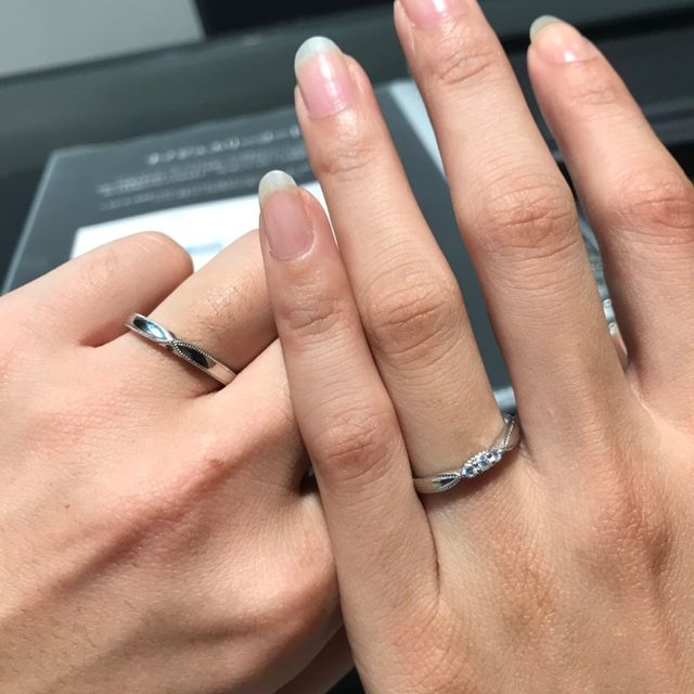 【エクセルコダイヤモンド(EXELCO DIAMOND)の口コミ】 3店舗ほど足を運び、エクセルコにも2度ほど行き確認しましたが、一番指の…