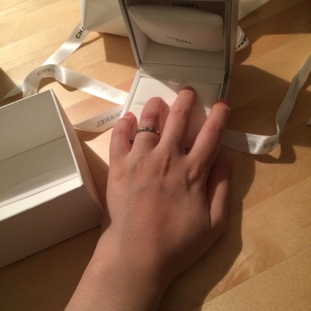 【シャネル(CHANEL)の口コミ】 もともとシャネルのデザインが好きで、結婚指輪は絶対シャネルにしようと…