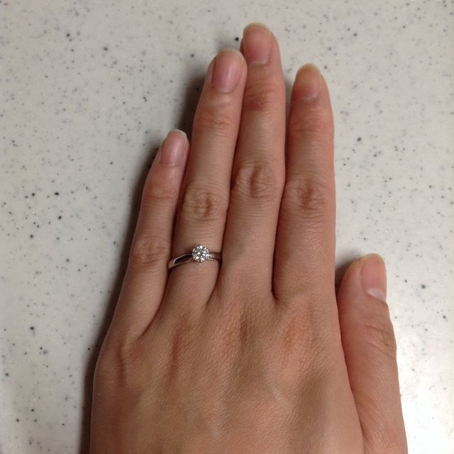 【ギンザタナカブライダル(GINZA TANAKA BRIDAL)の口コミ】 まずは形やデザインが自分の指に似合う物だったことと、飽きのこない、い…