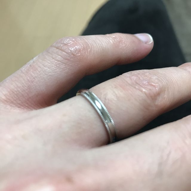 【エクセルコダイヤモンド(EXELCO DIAMOND)の口コミ】 第一印象でミル打ちの指輪が良いねと妻と話してたので、お店に向かう前か…