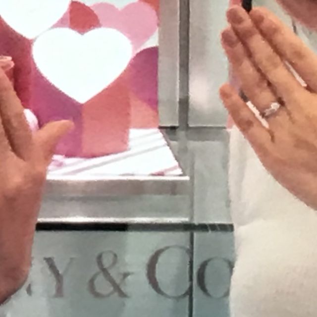 【ティファニー(Tiffany & Co.)の口コミ】 子供の頃からの憧れブランドだったので、迷わずティファニーが第一候補に…