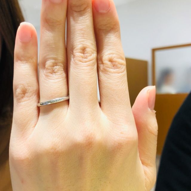 【銀座ダイヤモンドシライシの口コミ】 仕事でも毎日つけるので、シンプルで！かつ、ダイヤモンドの特別感も欲し…