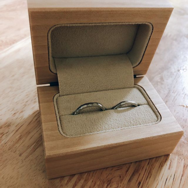 【uchimari(ウチマリ)の口コミ】 とにかく人とは違うものを！
世界に一つだけの物を！
と考えていた私達で…