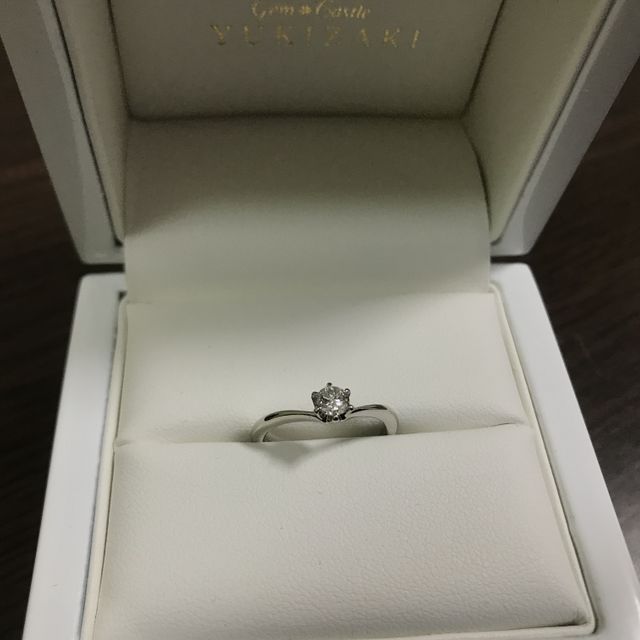 【YUKIZAKI BRIDAL(ユキザキブライダル)の口コミ】 とても可愛い指輪でペアで買ってシンプルなデザインに一目惚れしました。…