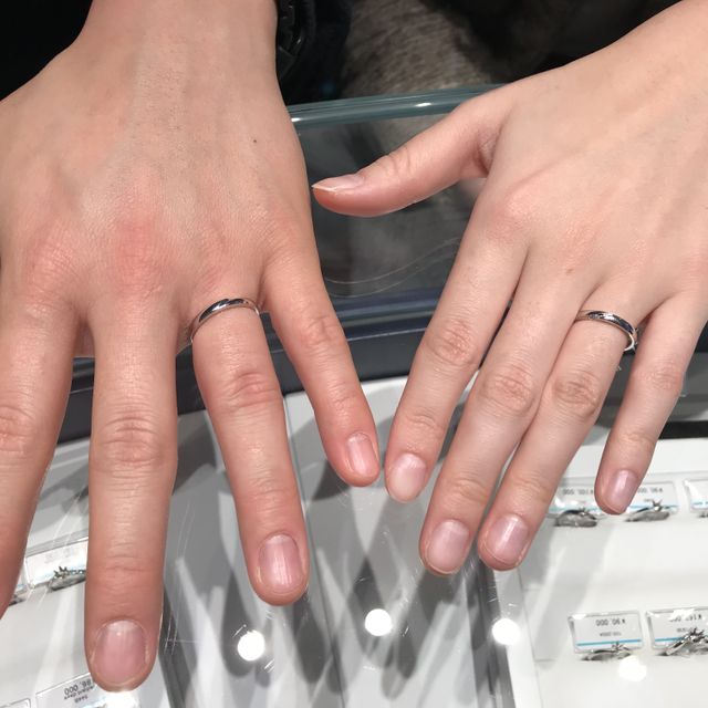 【銀座ダイヤモンドシライシの口コミ】 普段使いするつもりだったので、出来るだけシンプルなものを探していまし…