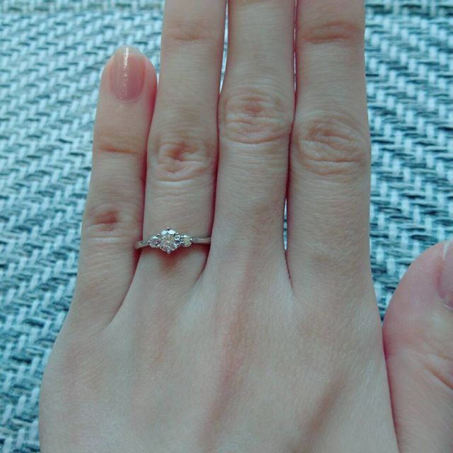 【銀座ダイヤモンドシライシの口コミ】 最初にホームページでデザインを選んでから伺いました。目的はレガーレで…