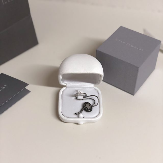 【STAR JEWELRY(スタージュエリー)の口コミ】 価格帯などあまり気にせず、目に留まったものを選びました。
価格がかなり…