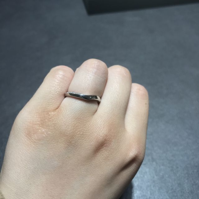 【俄(にわか)の口コミ】 他のブランドにはない、個性的な指輪がたくさんありました。ひとつひとつ…