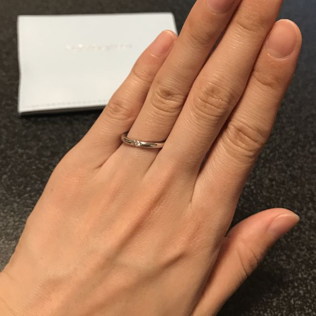 【【閉業】フラー・ジャコー(FURRER-JACOT)の口コミ】 デザインがシンプルだけどダイヤもしっかりあって、私も夫もすごく気に入…