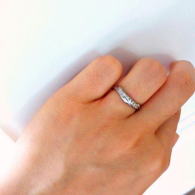 【LAPAGE(ラパージュ)の口コミ】 決め手になったのは、ゆるやかならせん状になっているデザインです。ダイ…