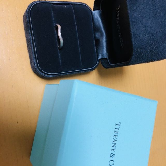 【ティファニー(Tiffany & Co.)の口コミ】 昔から結婚指輪はティファニーと憧れていたのでお店は迷うことなくティフ…