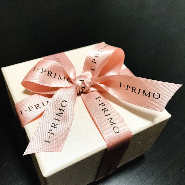 【アイプリモ(I-PRIMO)の口コミ】 男性の方はシンプルなようで細かいデザインがあって気に入っています。薄…