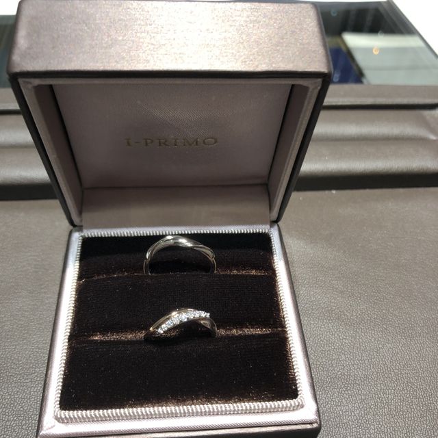 【アイプリモ(I-PRIMO)の口コミ】 シンプルで華奢な指輪を探していたので、指につけた瞬間にこれだ！と思う…